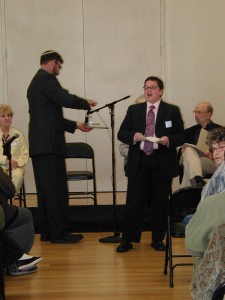 Rabbi Hymand and Rabbi Kukla say: "Nachamu, Nachamu"